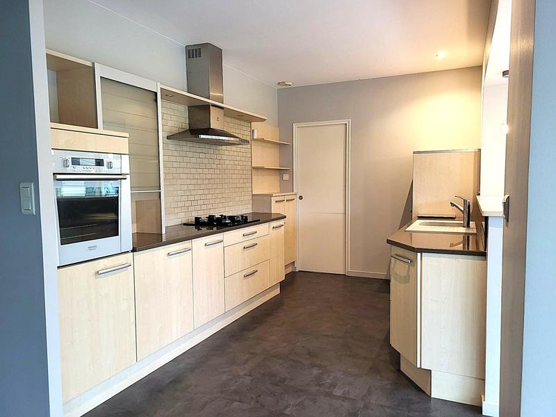 Maison - 151 m² - 5 pièces