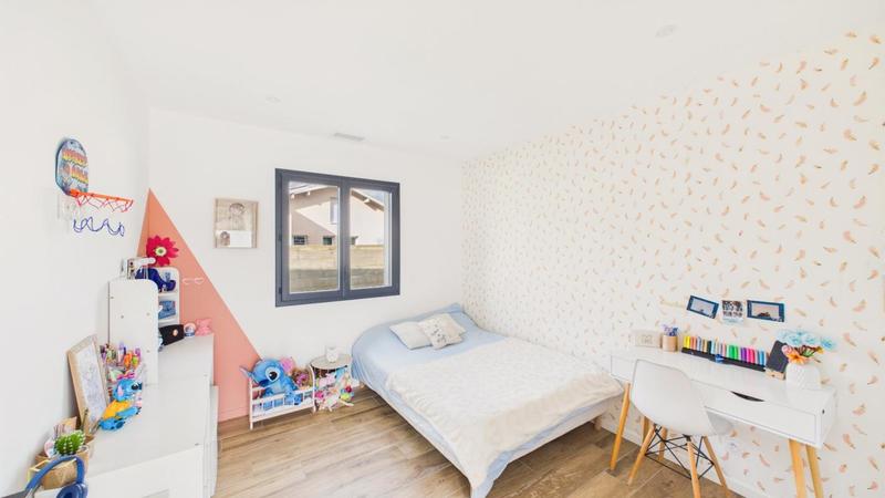 Maison - 160 m² - 5 pièces