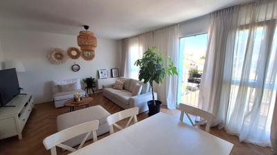 Appartement - 97 m² - 4 pièces