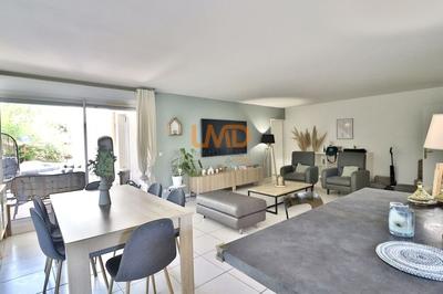 Maison - 106 m² - 4 pièces