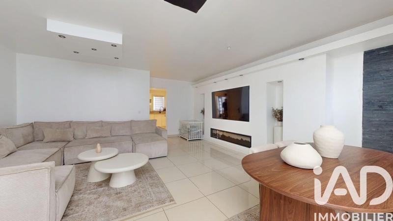 Maison - 128 m² - 5 pièces