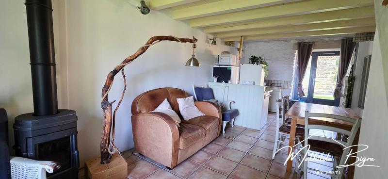 Maison - 234 m² - 11 pièces