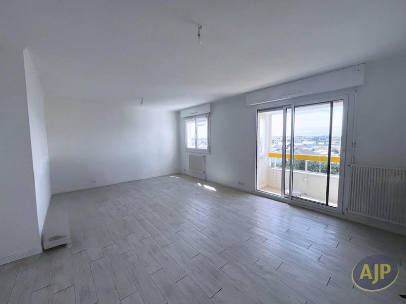 Appartement - 89 m² - 5 pièces