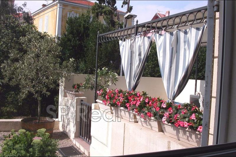 Appartement - 141 m² - 5 pièces