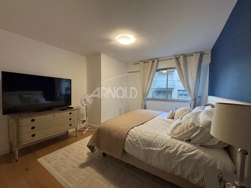 Appartement - 170 m² - 7 pièces