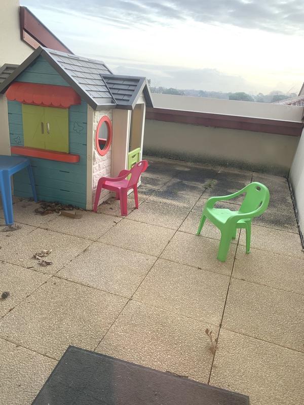 Appartement - 79 m² - 4 pièces