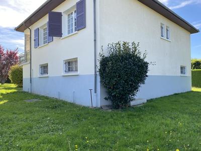 Maison traditionnelle - 80 m² - 4 pièces