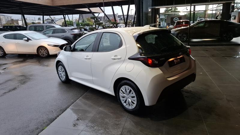 Toyota Yaris Hybride IV 116h Dynamic Business Beyond Zer