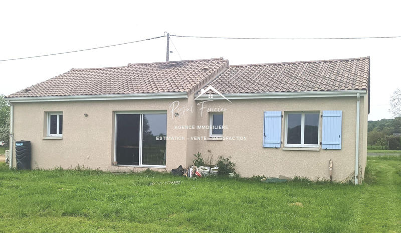 Maison - 90 m² - 4 pièces