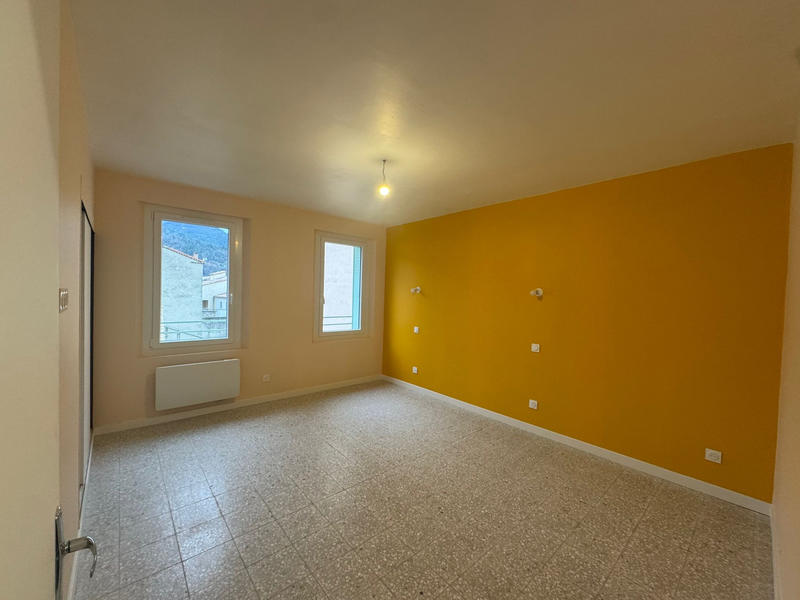 Appartement - 60 m² - 2 pièces