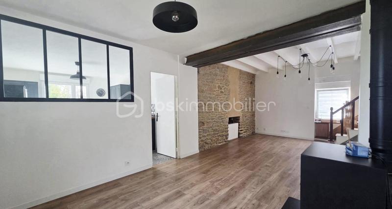 Maison en pierre - 100 m² - 4 pièces