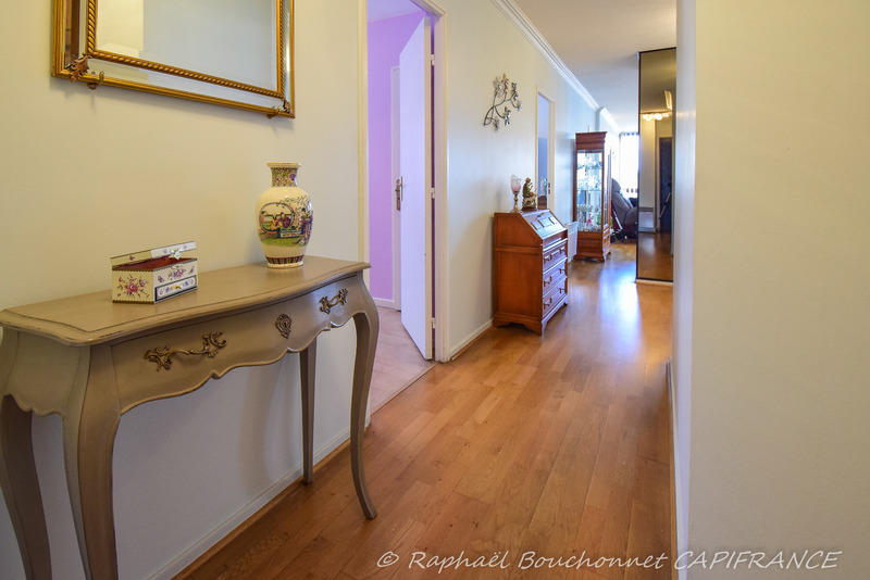 Appartement - 97 m² - 4 pièces