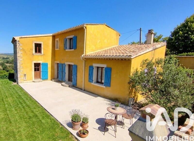 Maison - 116 m² - 4 pièces