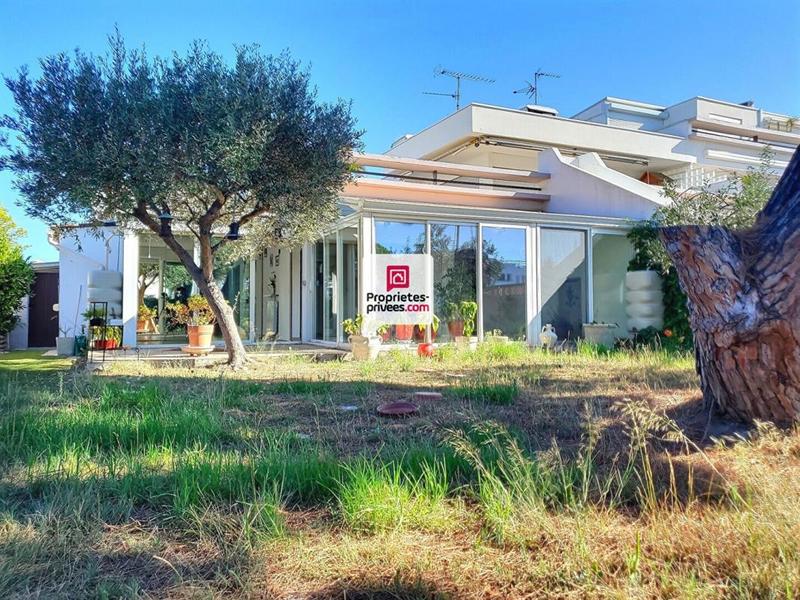 Appartement - 100 m² - 4 pièces