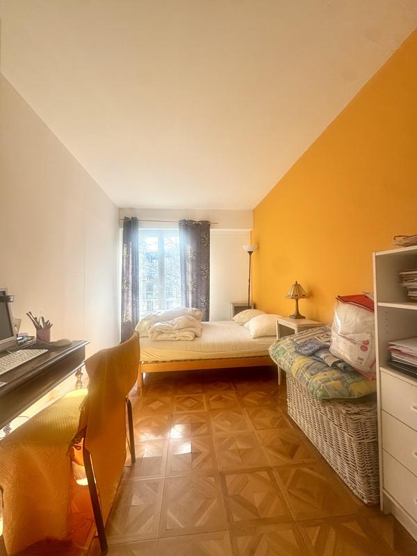 Appartement - 104 m² - 5 pièces