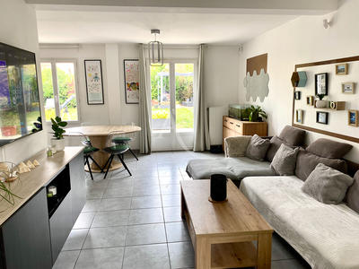 Maison - 111 m² - 5 pièces