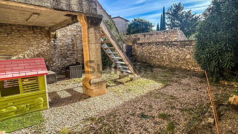 Maison de village - 92 m² - 5 pièces