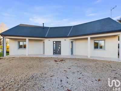 Maison - 144 m² - 5 pièces