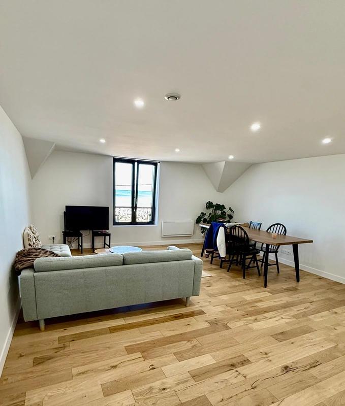 Appartement - 76 m² - 6 pièces