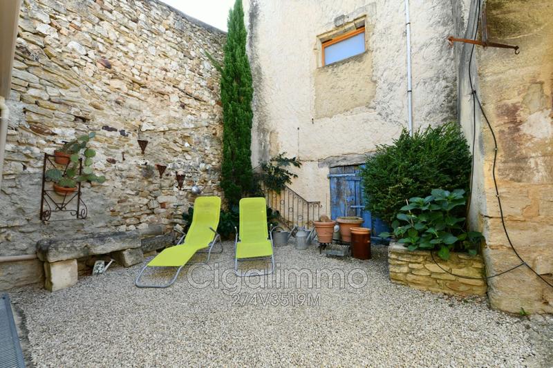 Maison en pierre - 200 m² - 8 pièces