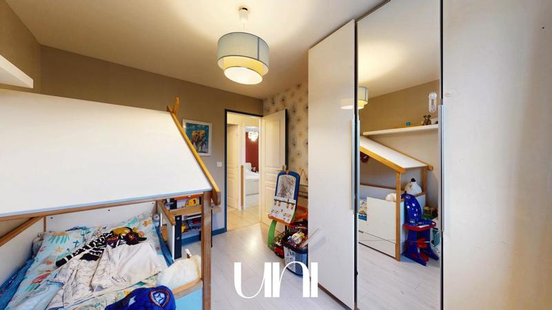 Maison - 86 m² - 4 pièces