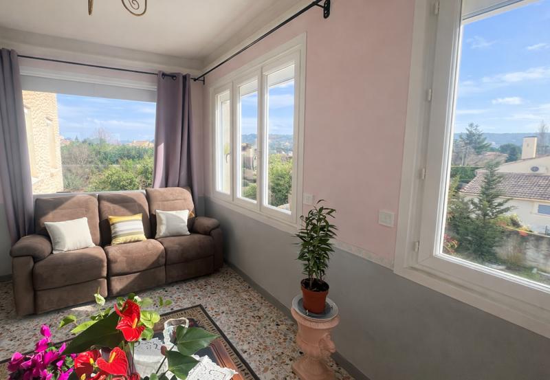 Villa - 220 m² - 7 pièces