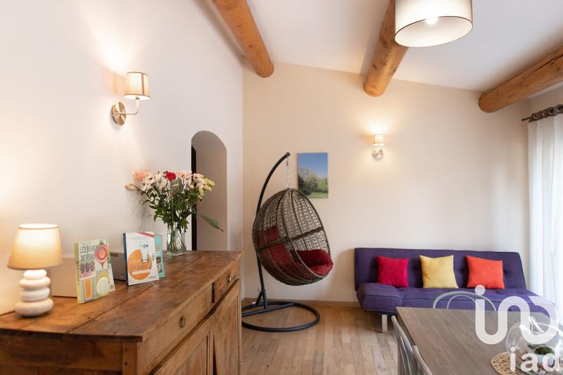 Maison - 322 m² - 11 pièces