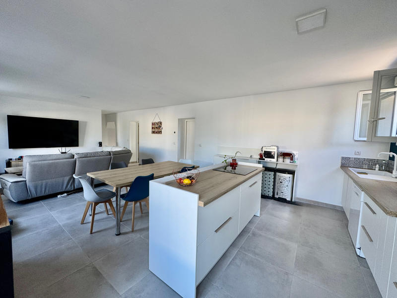 Maison - 122 m² - 5 pièces