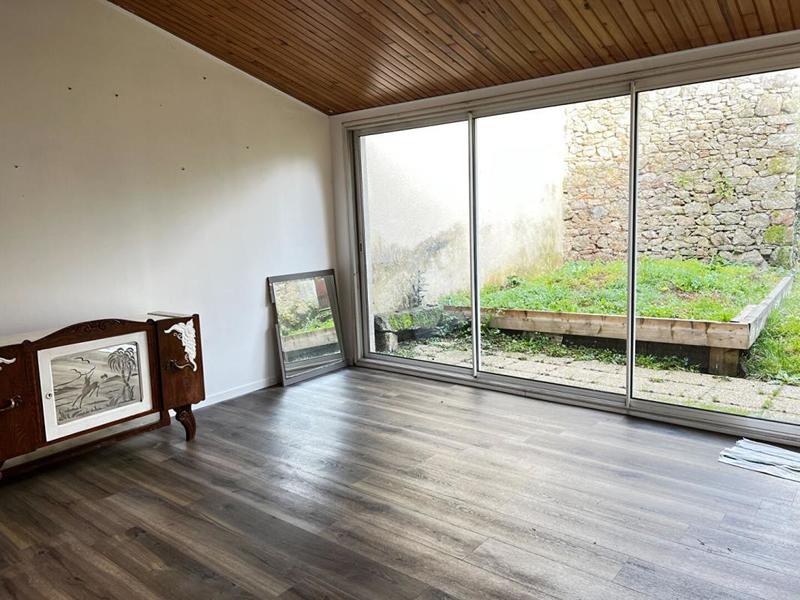 Maison - 97 m² - 6 pièces