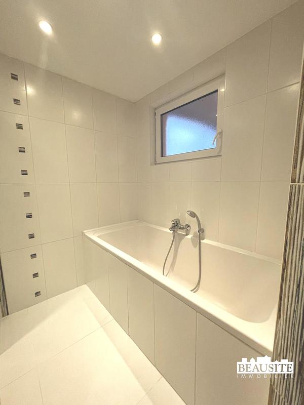 Maison - 138 m² - 6 pièces