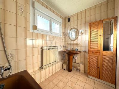 Appartement - 85 m² - 5 pièces