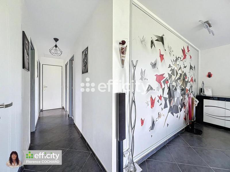 Maison - 193 m² - 4 pièces