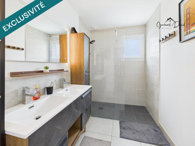 Maison - 95 m² - 4 pièces