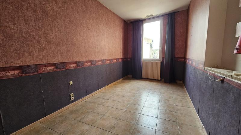 Maison ancienne - 210 m² - 7 pièces