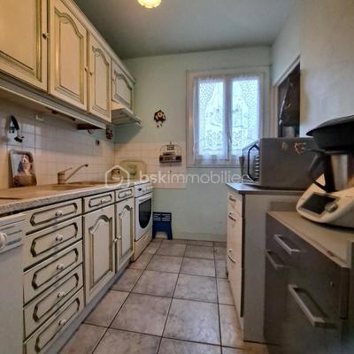 Appartement - 64 m² - 3 pièces