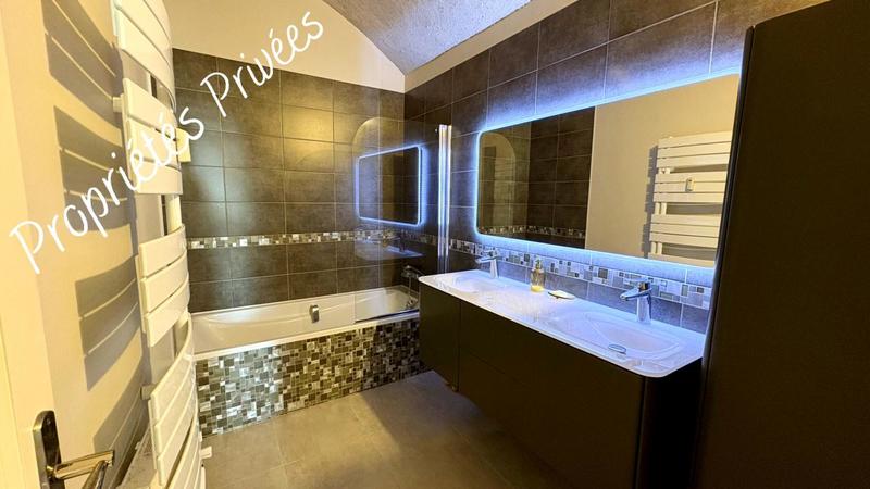 Appartement - 172 m² - 5 pièces