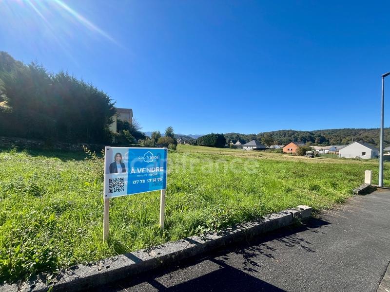 Terrain constructible - 1 198 m²