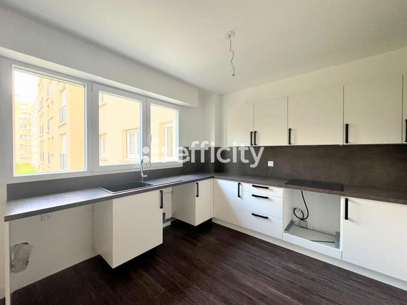 Appartement ancien - 60 m² - 2 pièces