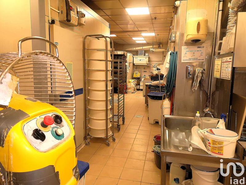 Local commercial - 115 m²