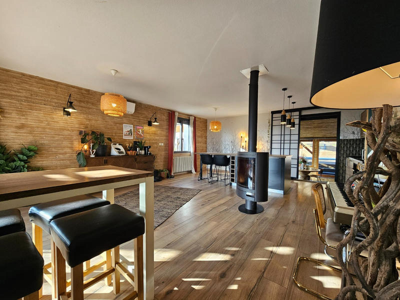 Maison - 160 m² - 6 pièces