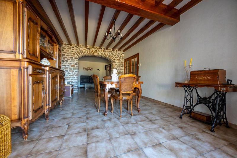 Maison de village - 195 m² - 6 pièces