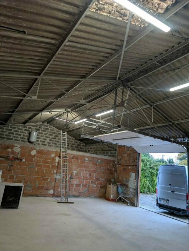 Entrepôt - 135 m²