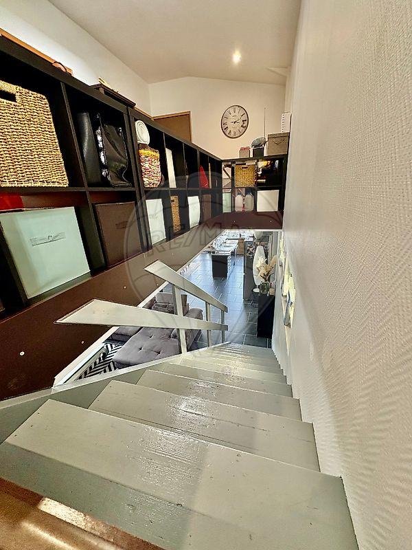 Maison - 180 m² - 5 pièces