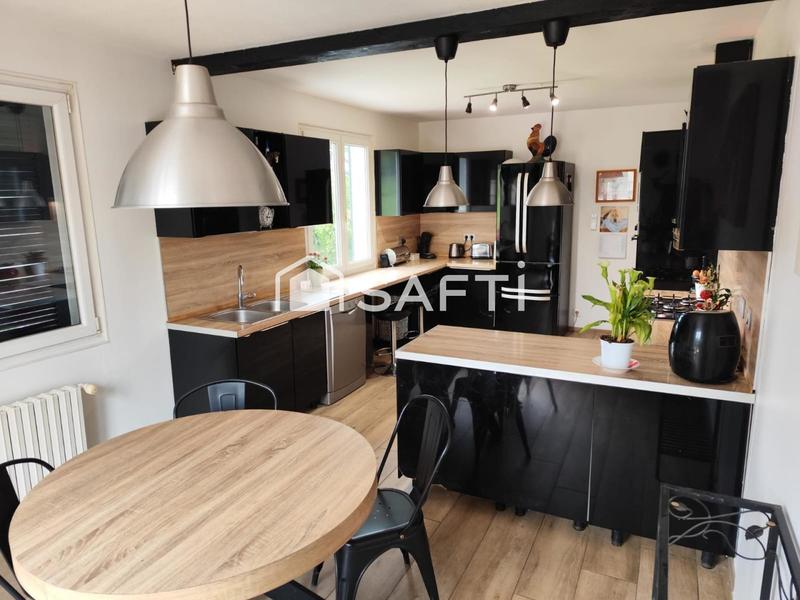 Maison - 160 m² - 4 pièces