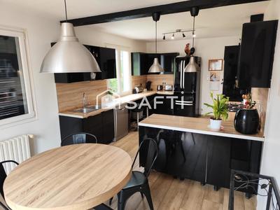 Maison - 160 m² - 4 pièces