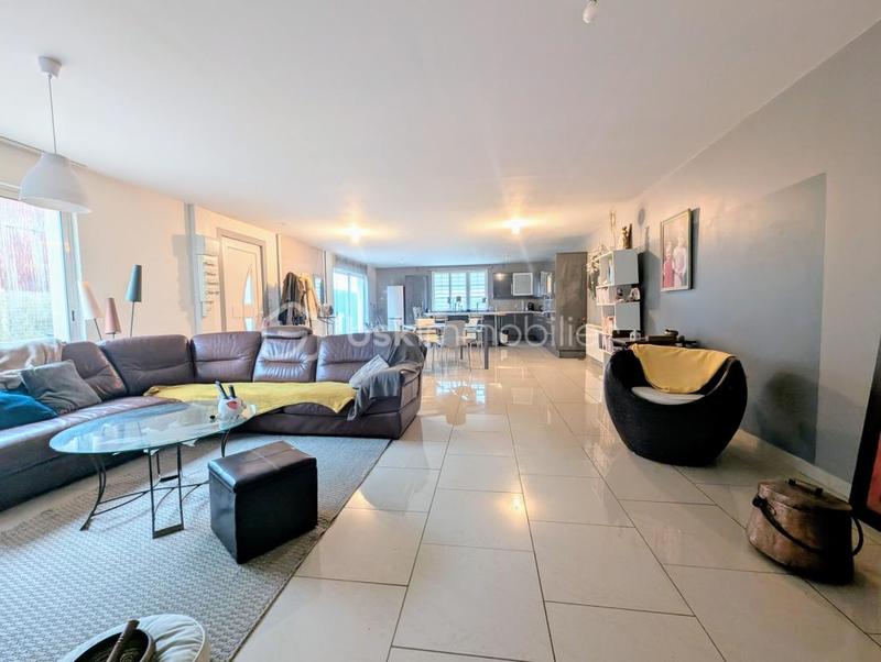 Pavillon - 123 m² - 5 pièces