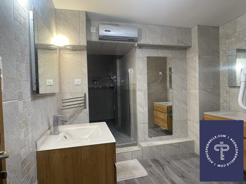 Ferme - 270 m² - 14 pièces