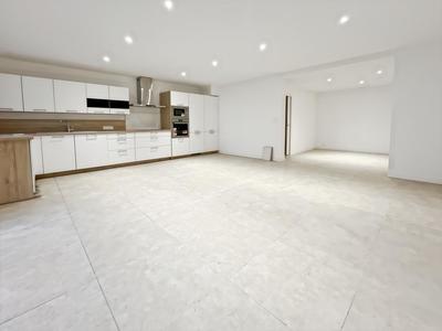 Appartement - 64 m² - 2 pièces