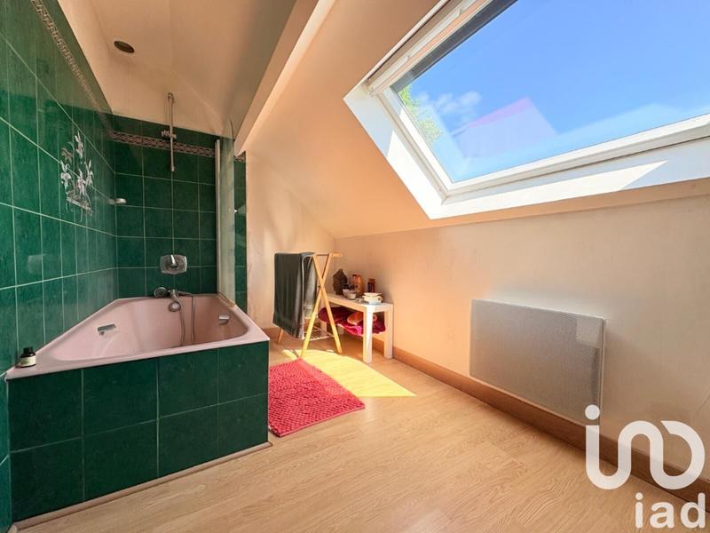 Maison - 161 m² - 7 pièces