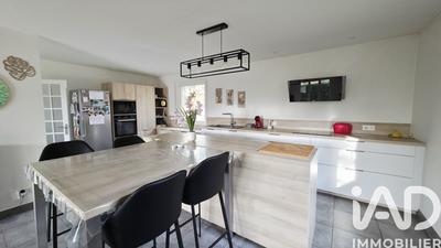 Maison - 171 m² - 5 pièces
